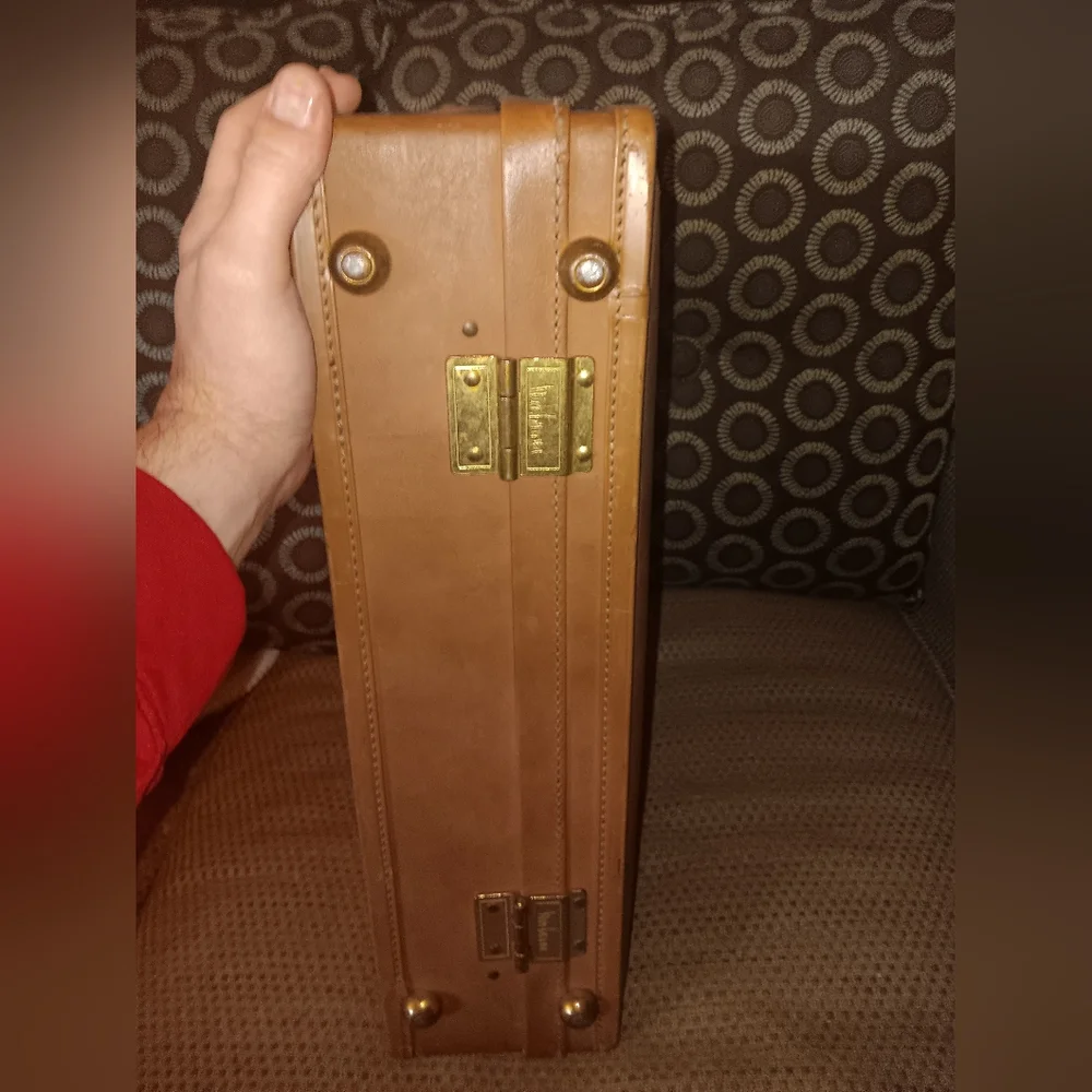 Hartman Luggage Vintage Leather Briefcase